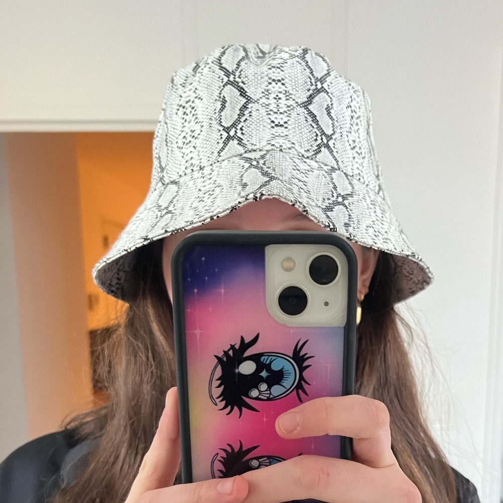 Snakeskin bucket hat